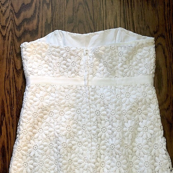 LILLY PULITZER White Strapless Lace Dress With Organza Ribbon Detail Sz 8 - Picture 8 of 10
